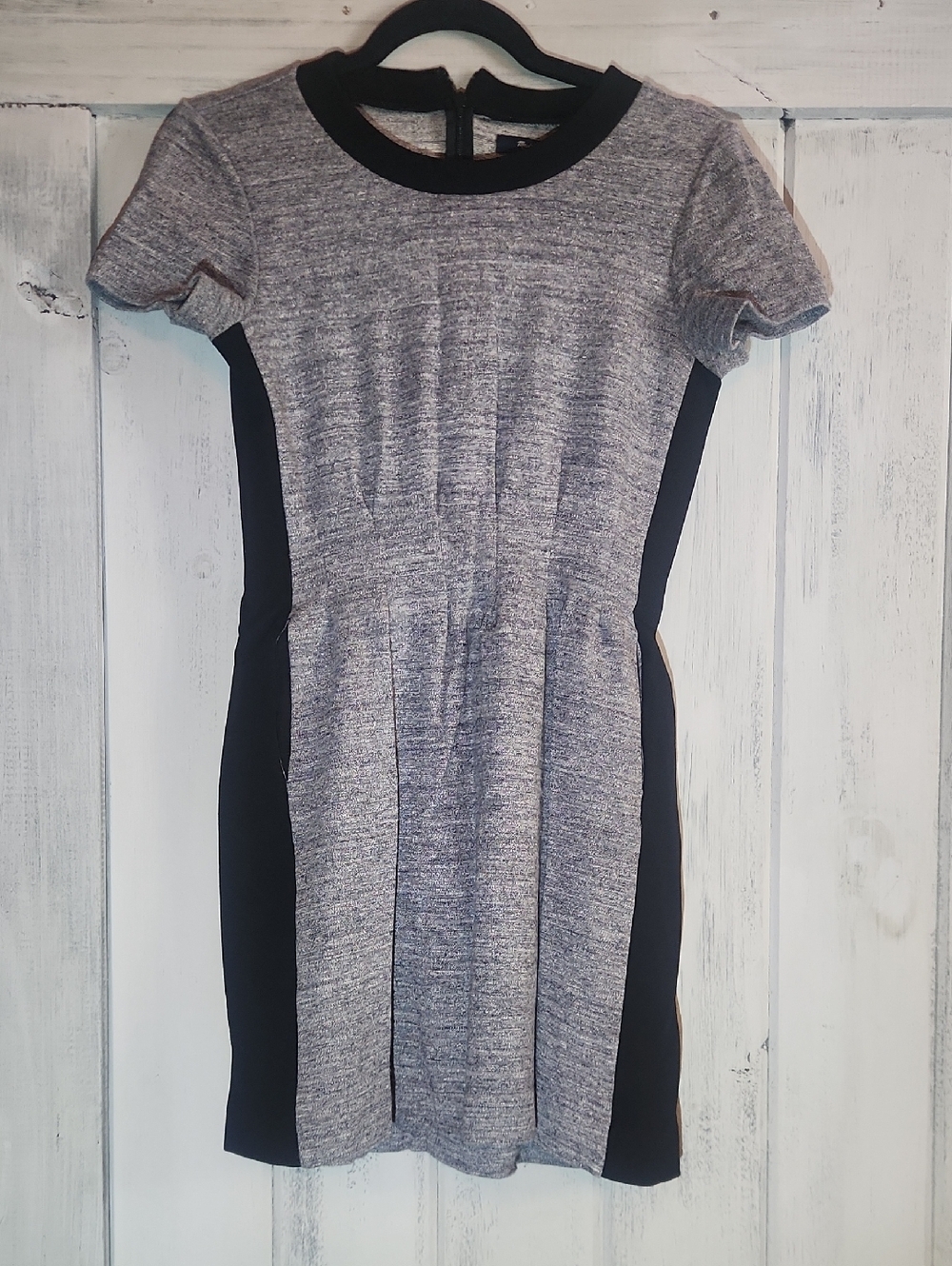 Madewell Gray and Black Short Sleeved Knit Dress